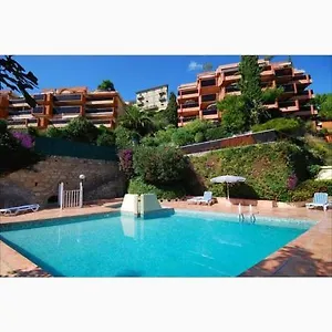 Apartahotel Résidence Le Golfe Bleu, Rocabruna