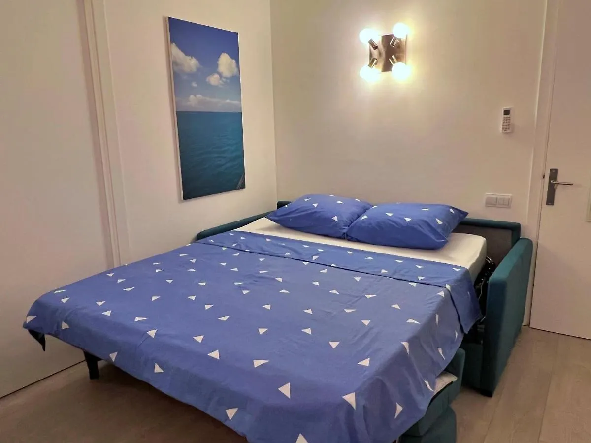 Pearl Holiday Home - Remote Work Friendly Roquebrune-Cap-Martin 0*,  France